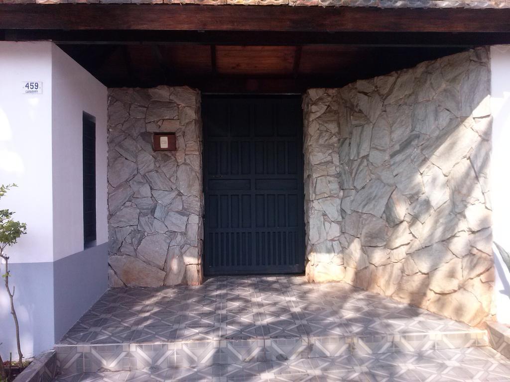 Petit Hotel Caraguata Puerto Iguazú Dış mekan fotoğraf