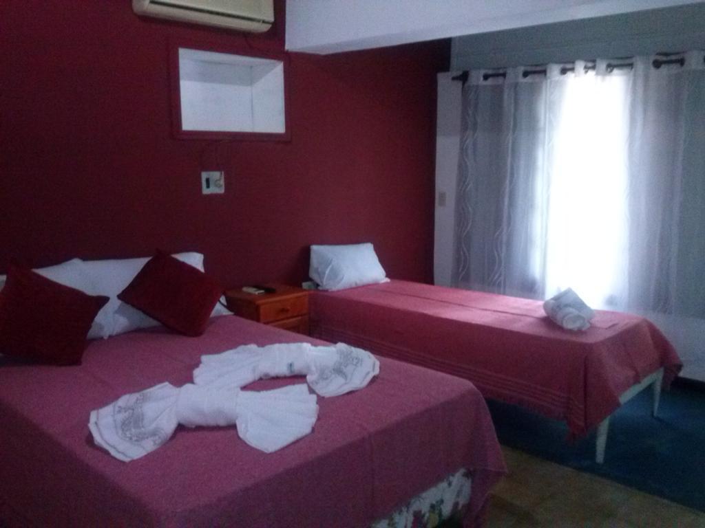 Petit Hotel Caraguata Puerto Iguazú Dış mekan fotoğraf