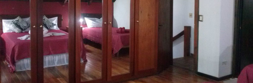 Petit Hotel Caraguata Puerto Iguazú Dış mekan fotoğraf