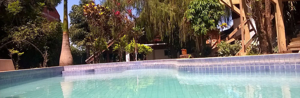 Petit Hotel Caraguata Puerto Iguazú Dış mekan fotoğraf