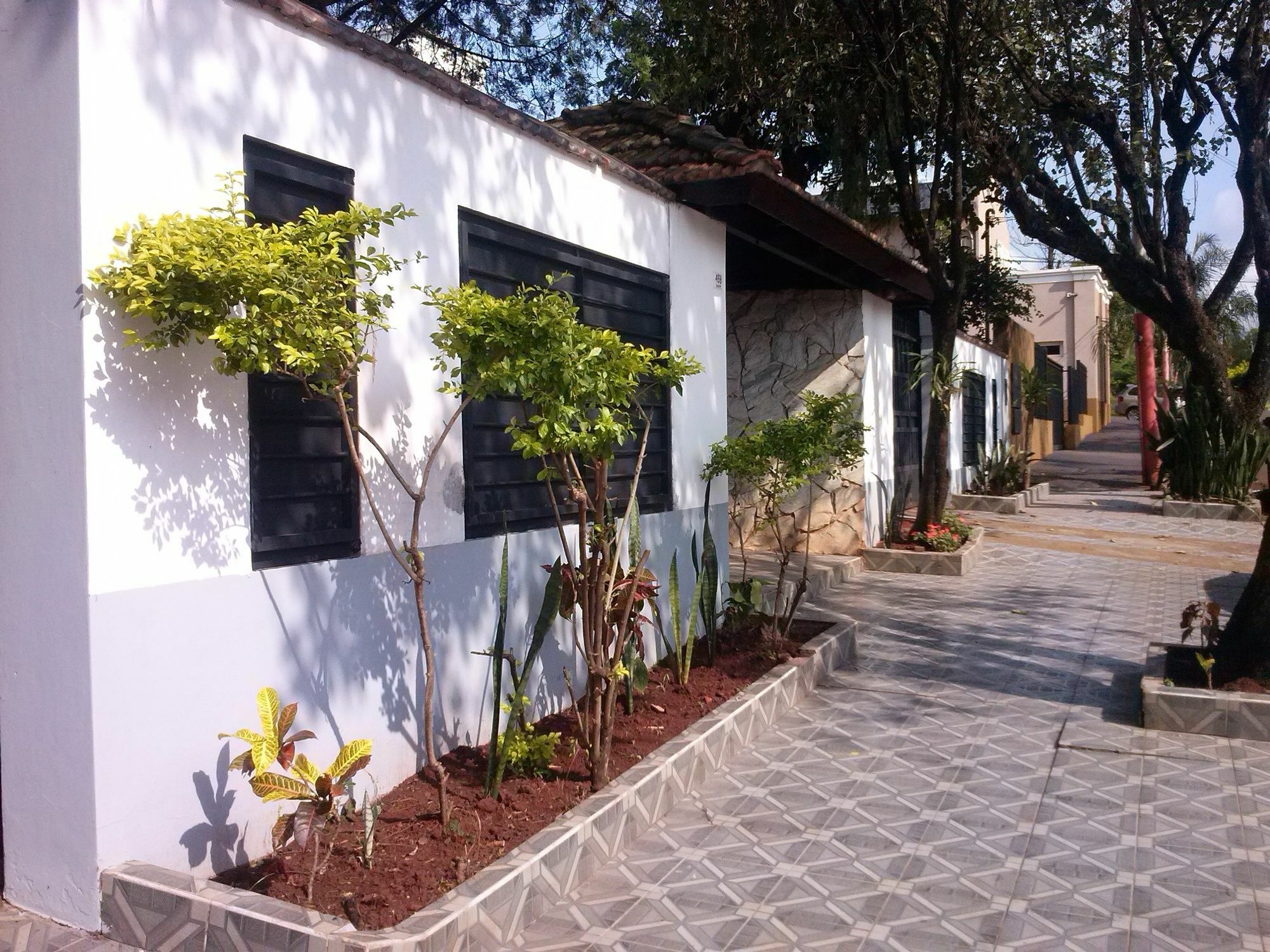 Petit Hotel Caraguata Puerto Iguazú Dış mekan fotoğraf